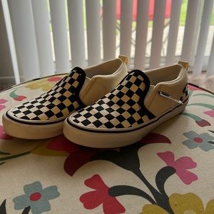 Vans Youth, Little Kid Size 1